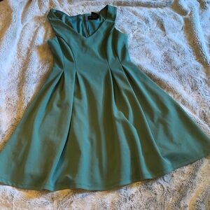 TEEZEME Teal Pleated V-Neck Dress Size Large